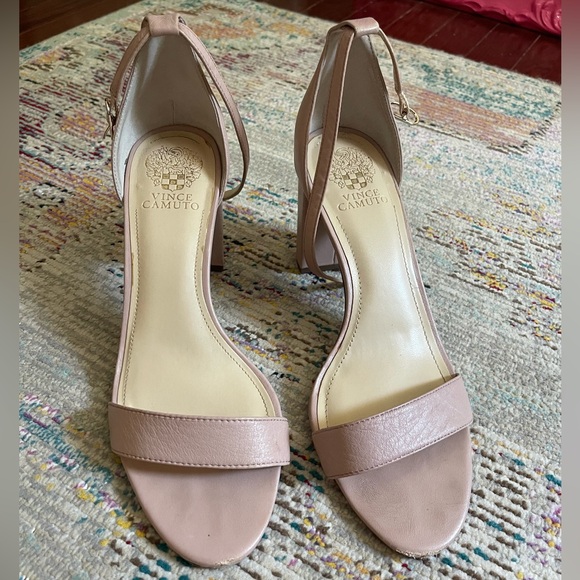Blush Vince Camuto Block Heels Sandals. Size 10 - Picture 2 of 6